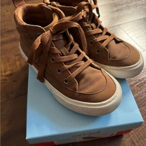 Cat & Jack Tan Kids High-Top Sneakers